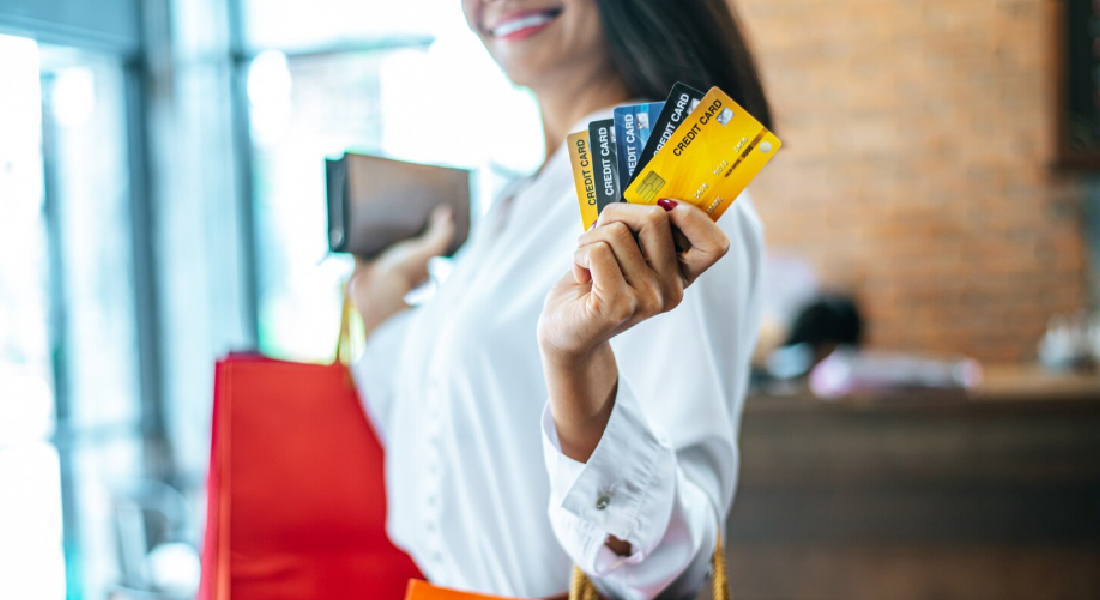 Illustration of How to Apply for a Credit Card in India
