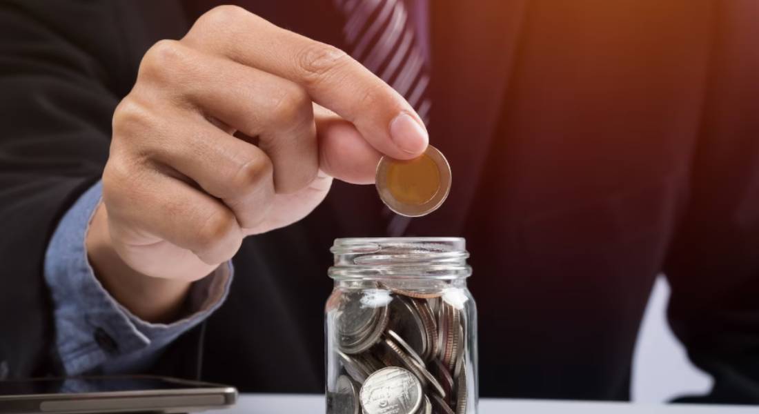 Fixed Deposits vs Debt Mutual Funds: Which is Better in 2026? - Details